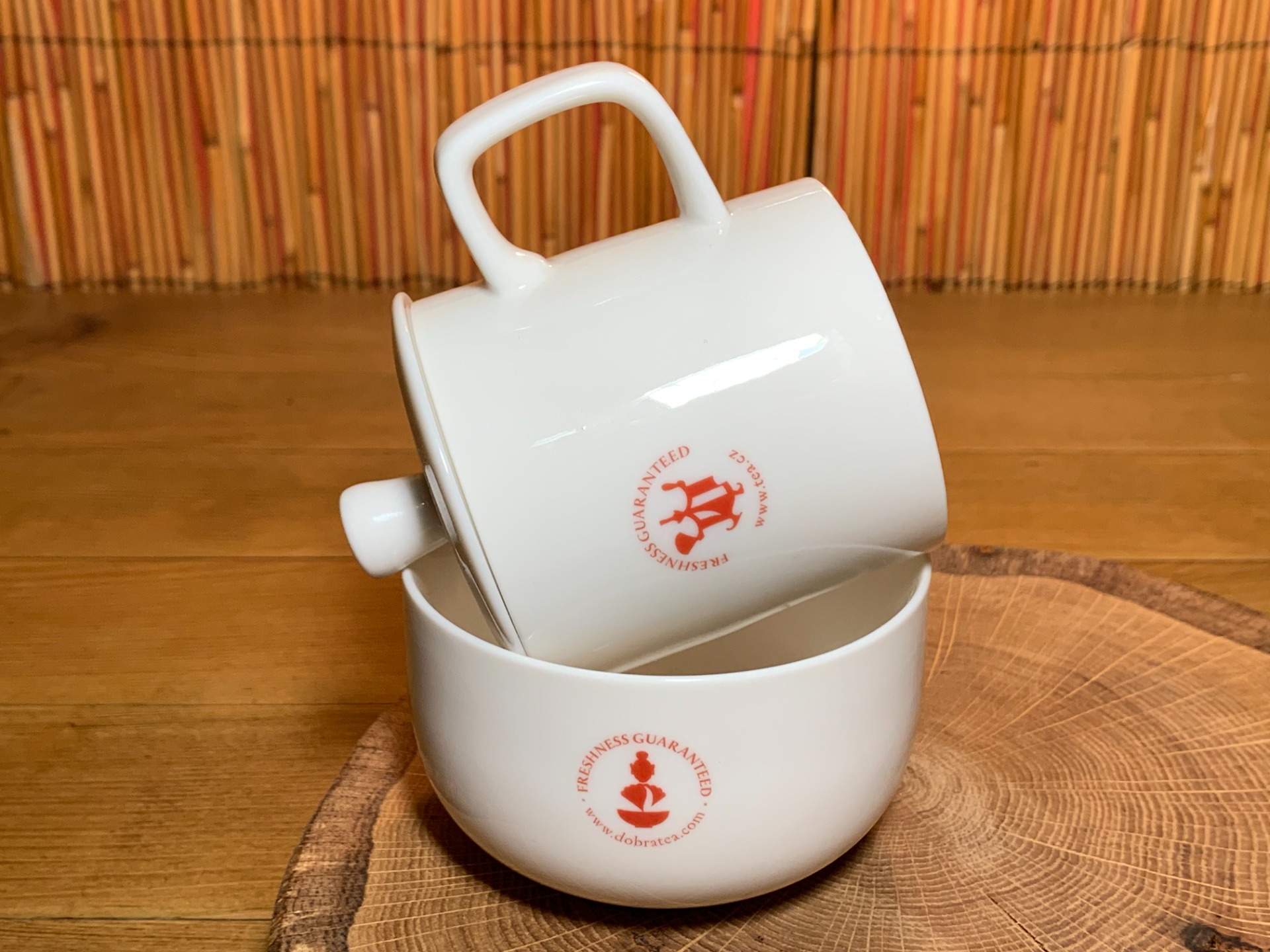 DEGUSTAČNÍ PORCELÁNOVÁ SOUPRAVA