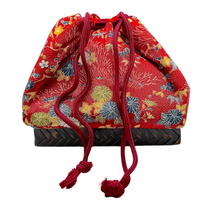 ČAJOVÝ PYTLÍK JAPAN ČERVENÝ S PROUTĚNOU PODSADOU