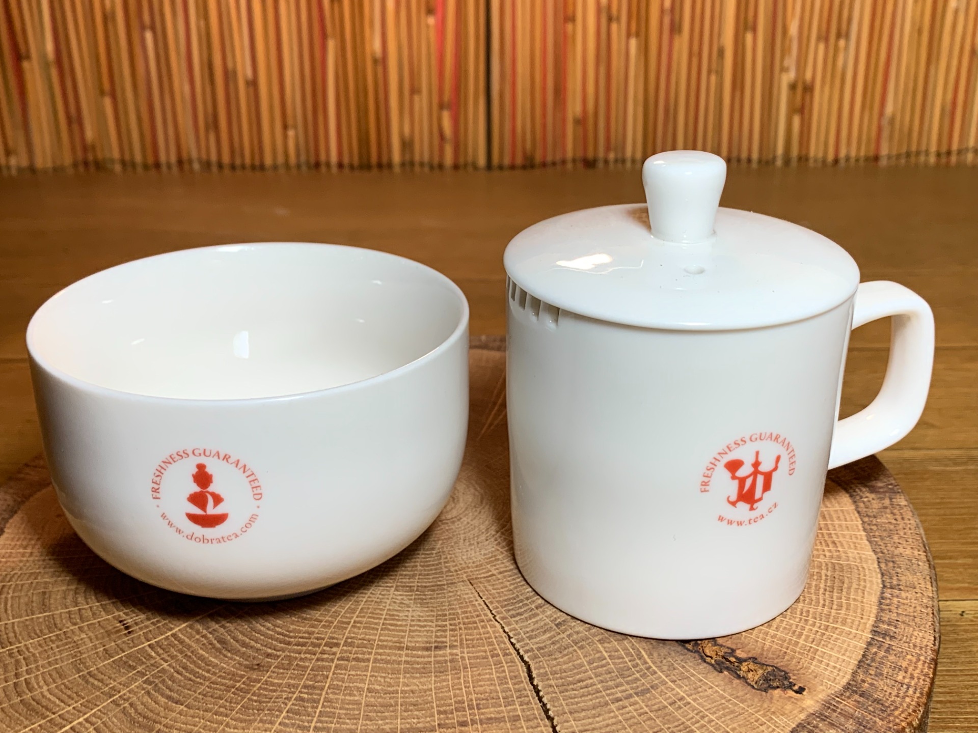DEGUSTAČNÍ PORCELÁNOVÁ SOUPRAVA
